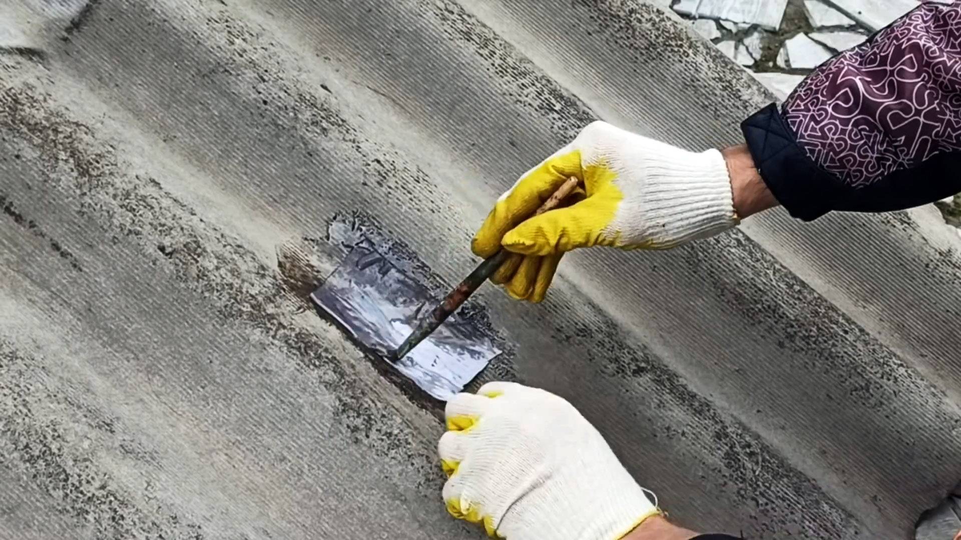 Как залить цементный раствор в щель