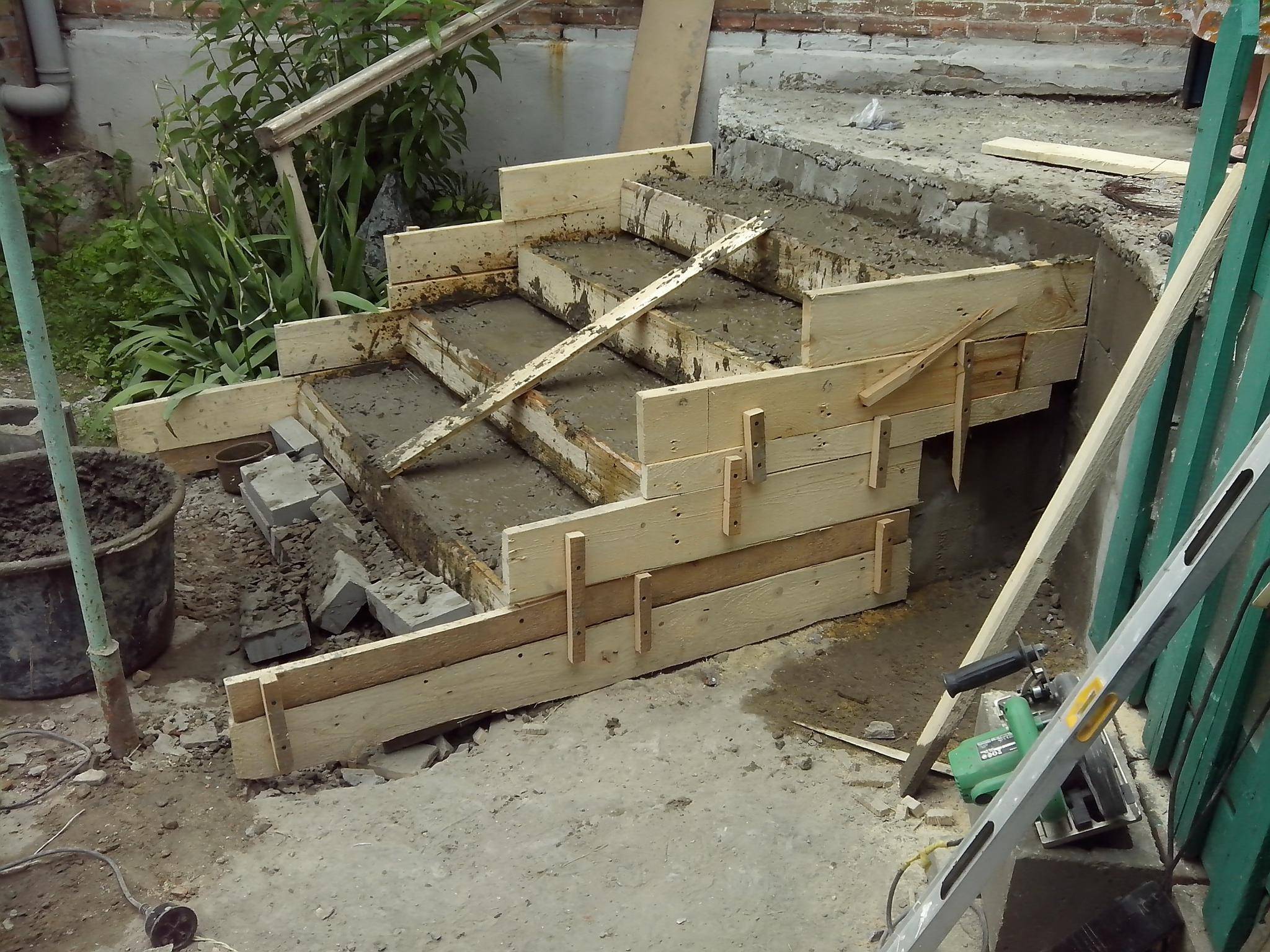 Опалубка для лестницы из бетона - технология изготовления