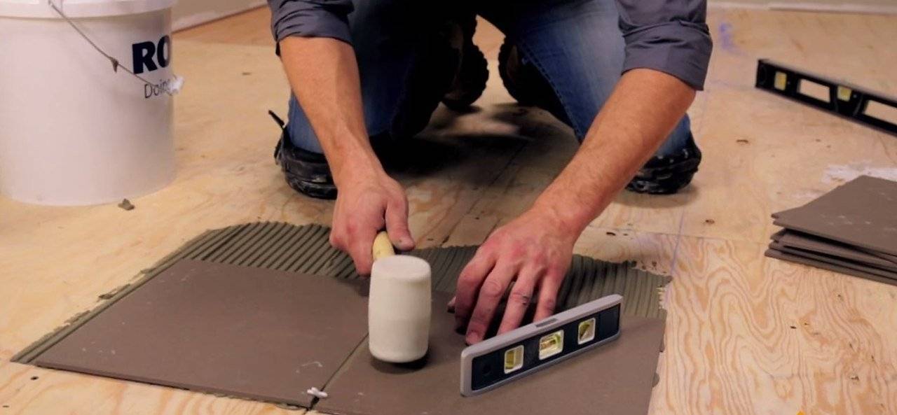 Как положить плитку на осб плиту на пол: порядок укладки