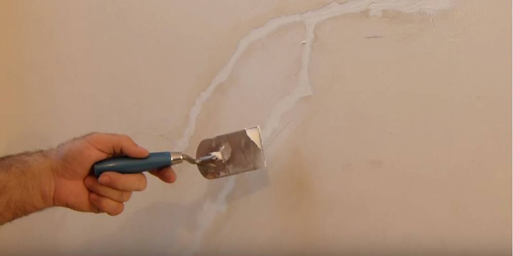 Как заделать трещину в штукатурке на стене - клуб мастеров