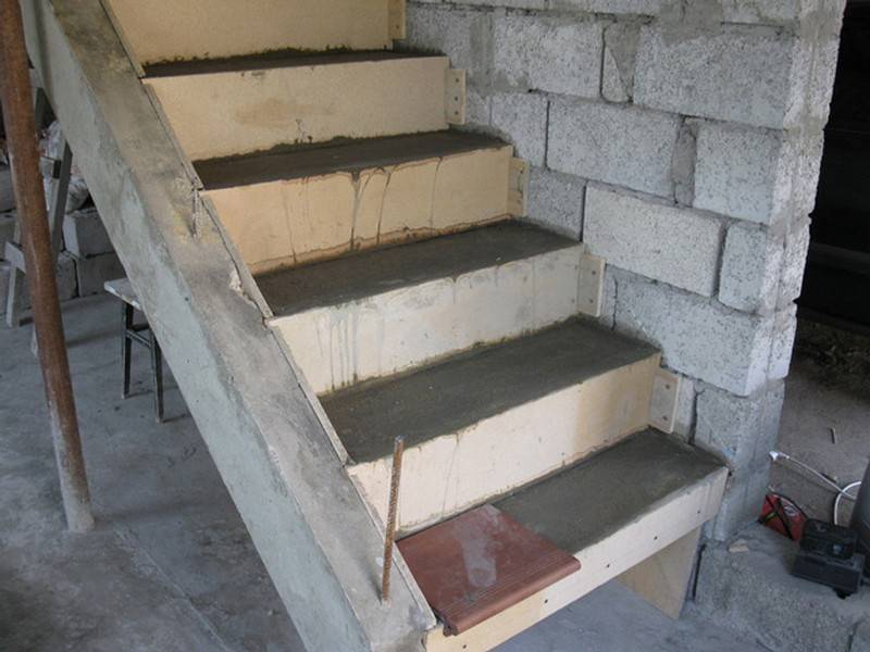 Бетонные лестницы на второй этаж в частном доме: как сделать своими руками