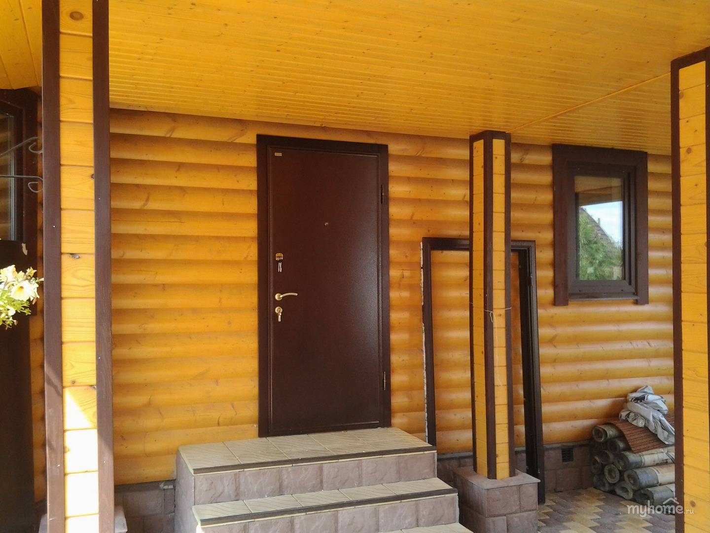 Выбор входной металлической двери для деревянного дома