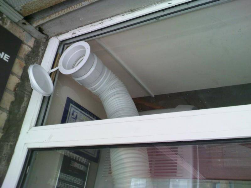 Клапан на пластиковое окно (приточный, вентиляционный): установка, виды