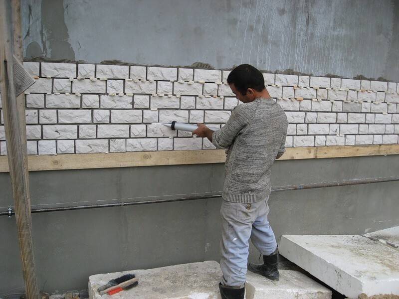 Плитка на бетонную стену: укладка на газобетон и пеноблок