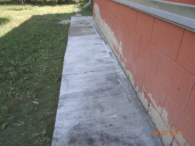 Полезные советы и рекомендации, чем покрасить отмостку из бетона вокруг дома