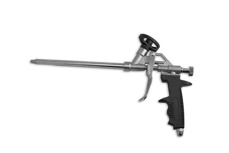 Выбор пистолета для монтажной пены и его использование