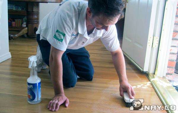 Как отмыть ламинат после решения ремонтного вопроса в квартире