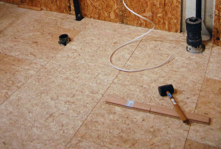 Укладка осб на деревянный пол – как правильно стелить osb-плиты по лагам в доме