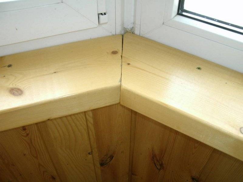 Деревянный подоконник для пластикового окна
