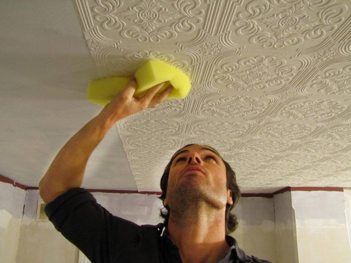 Чем можно обклеить стены на кухне кроме обоев: варианты отделочного материала
