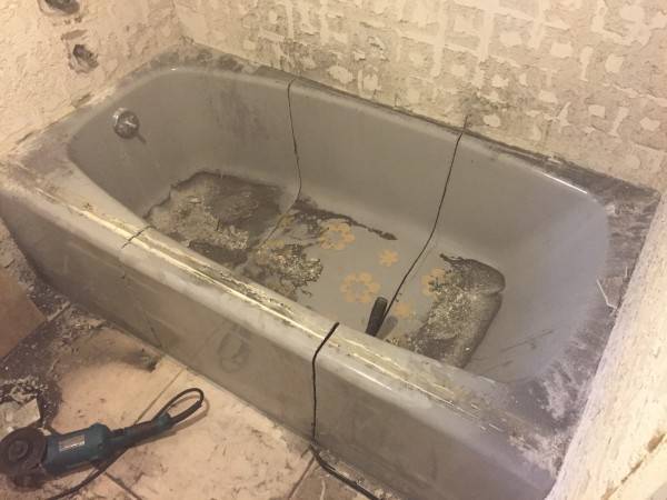 Реставрация чугунной ванны: возможные методы и технология восстановления покрытия