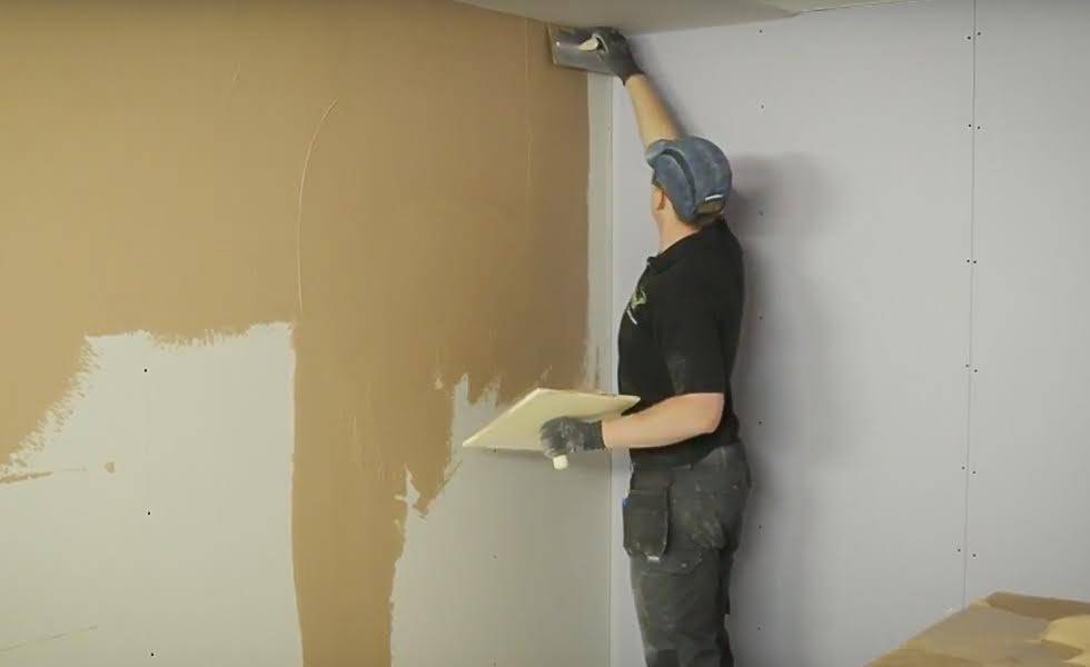 Шпаклевка стен из гипсокартона под обои своими руками: видео