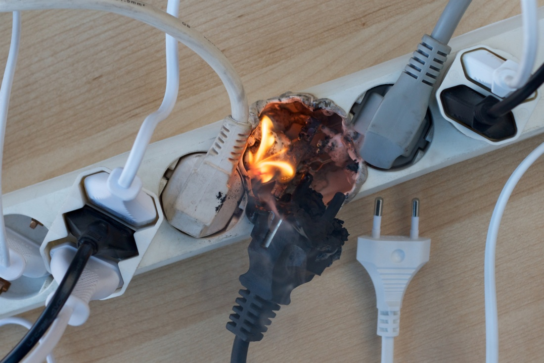 5 главных причин возгорания электропроводки: чего опасаться, как устранить