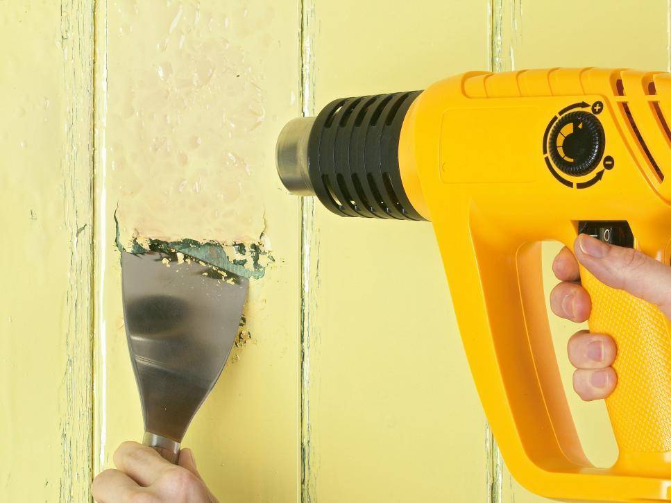 10 способов, как снять краску со стены