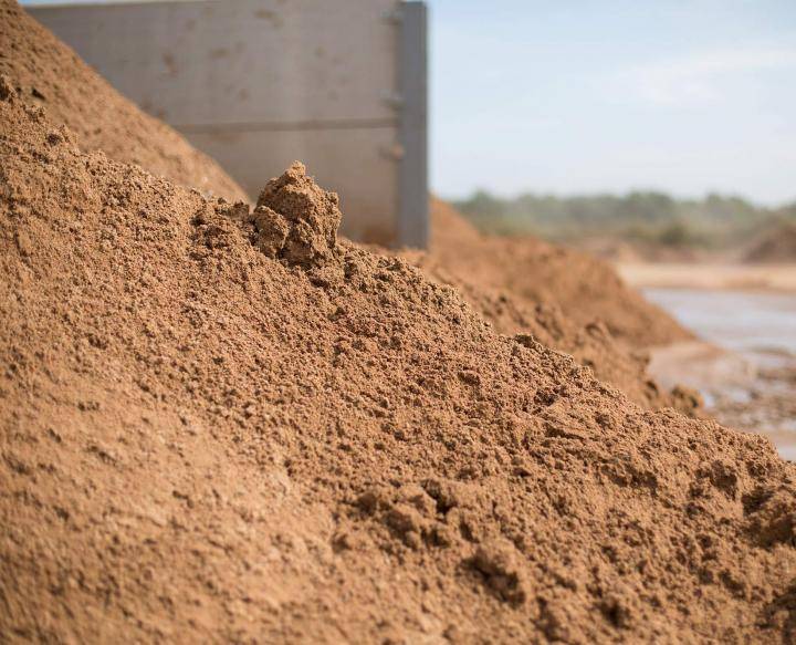 Намывной и сеяный речной песок для строительства и обустройства дренажа. происхождение, качество, критерии оценки