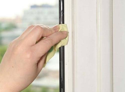 Как смазать пластиковые окна: самостоятельно, смазка для оконной фурнитуры