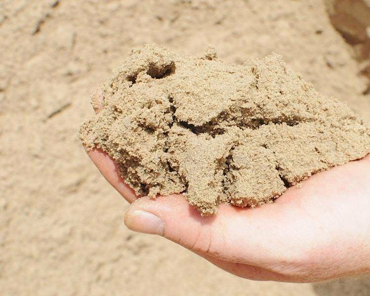 Какой песок нужно использовать для фундамента. какой песок лучше для подушки под фундамент речной или карьерный? карьерный песок для фундамента