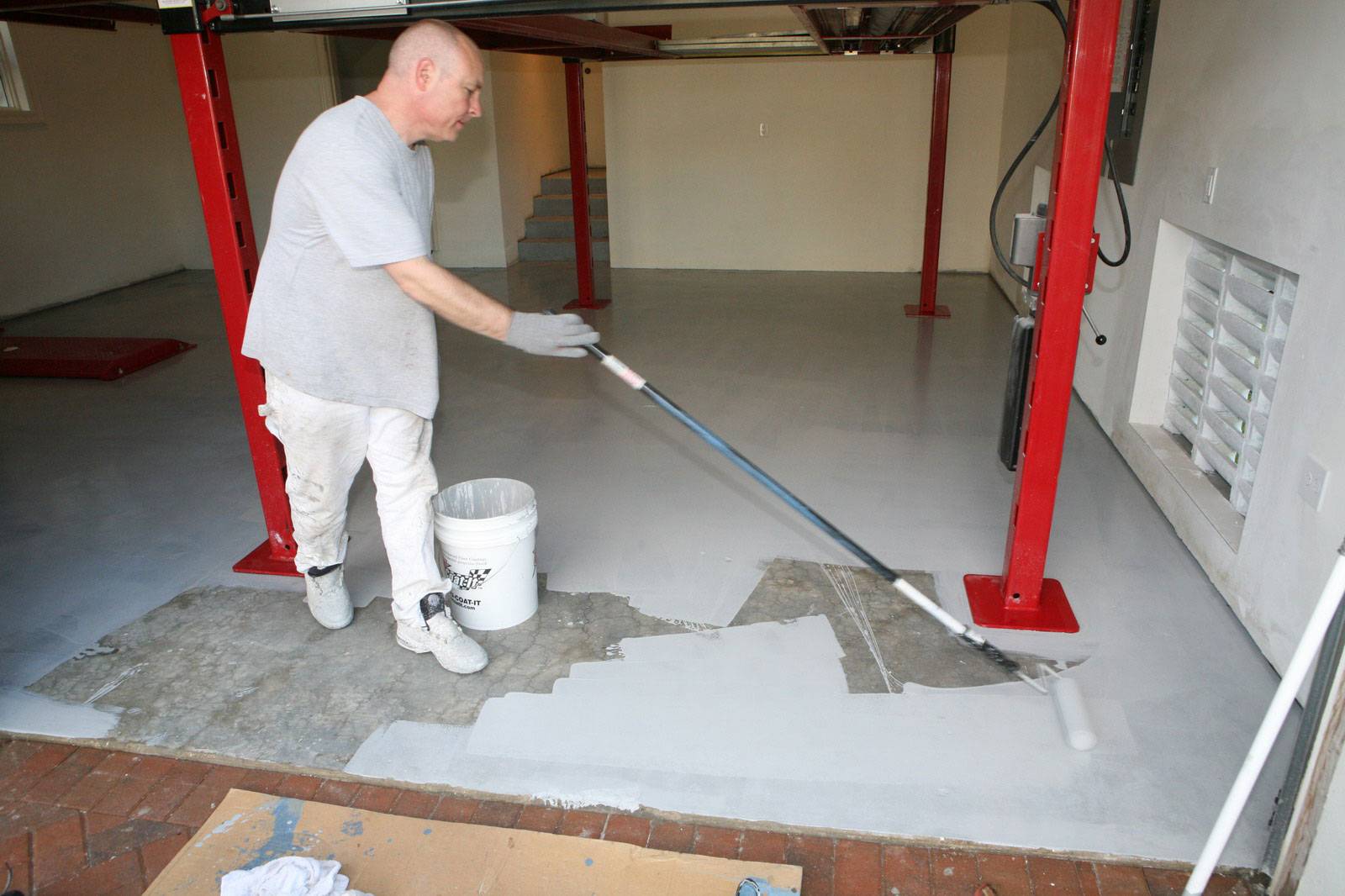 Морилка для бетона: как покрасить бетон на улице