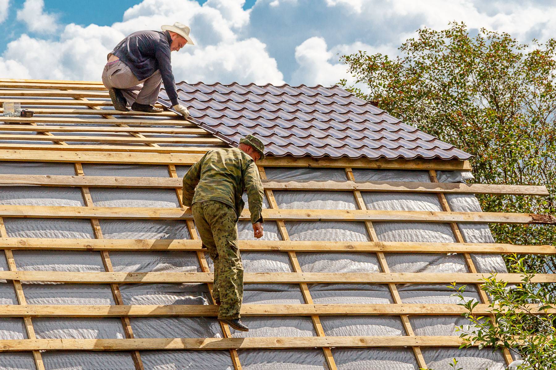 Сколько стоит построить крышу дома