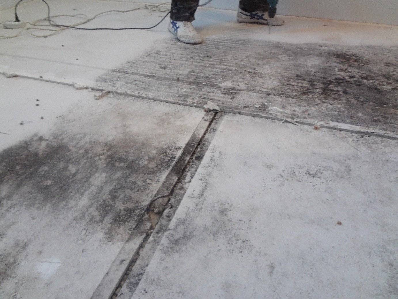 Ремонт бетонного пола: особенности процесса реставрации и полной замены стяжки – советы по ремонту
