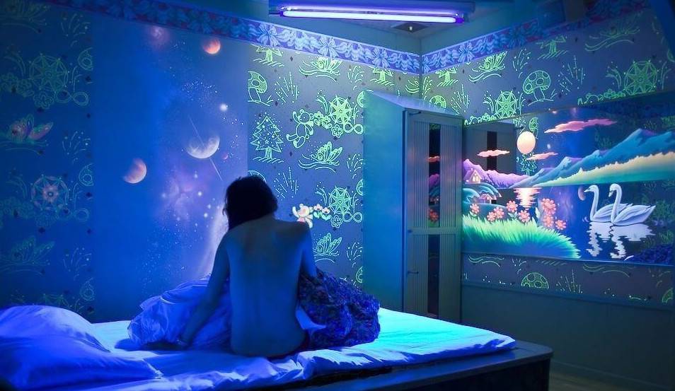 Светящиеся обои с 3d эффектом для стен в детскую, флуоресцентные со звездами