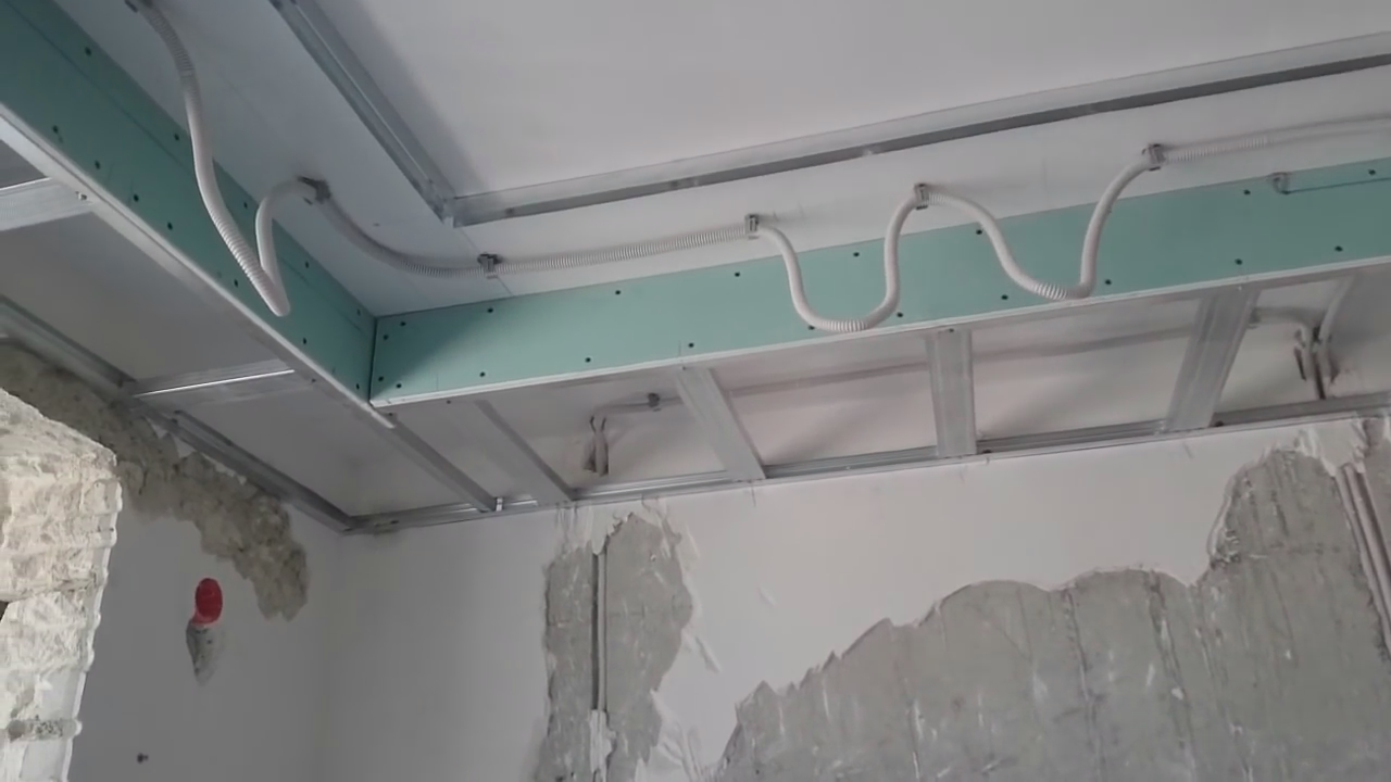 Монтаж двухуровневого потолка из гипсокартона своими руками