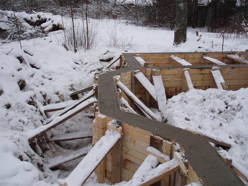 Можно ли заливать фундамент зимой? | housedb.ru