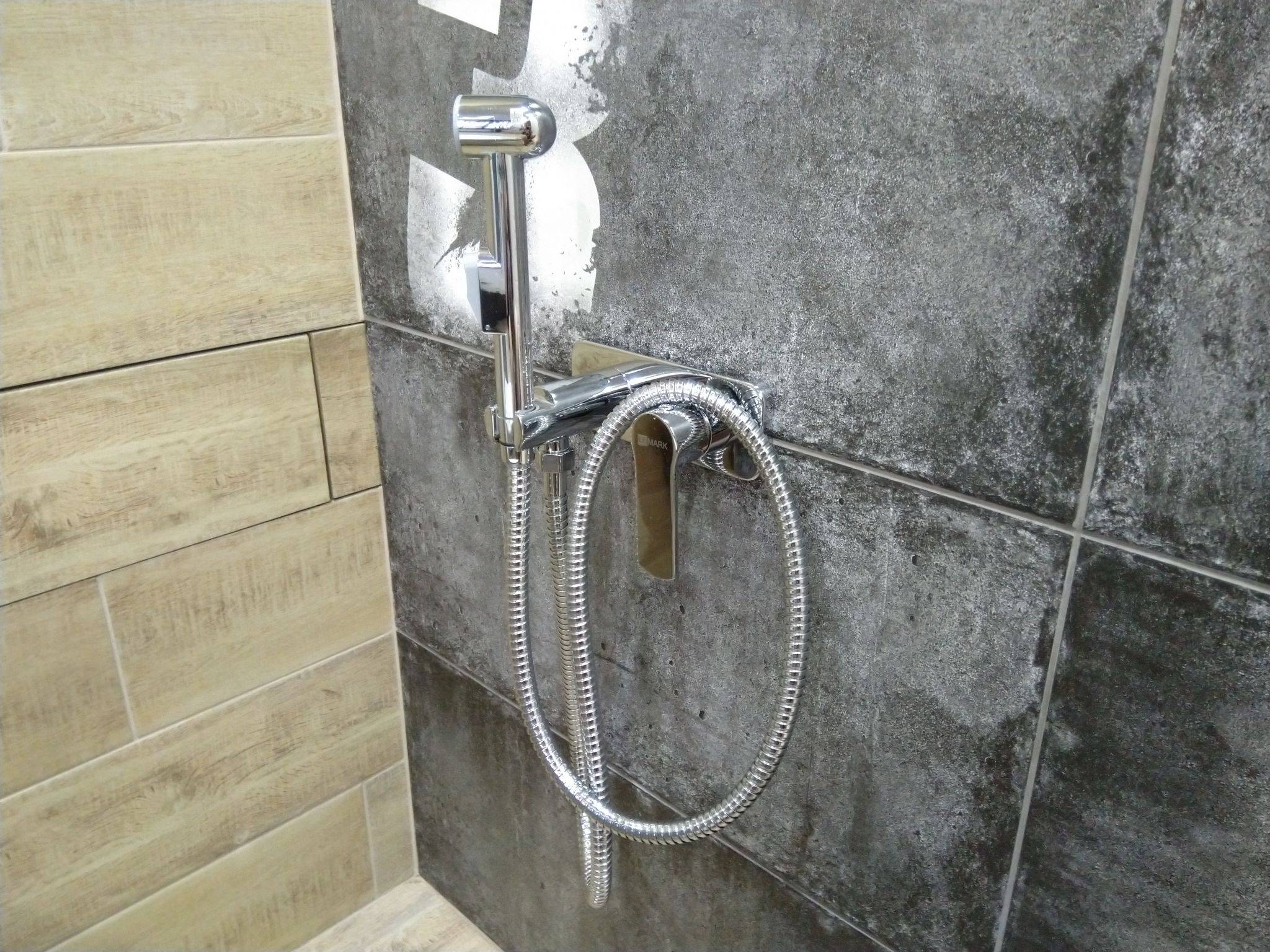 Гигиенический душ в туалет: элегантное решение проблем
